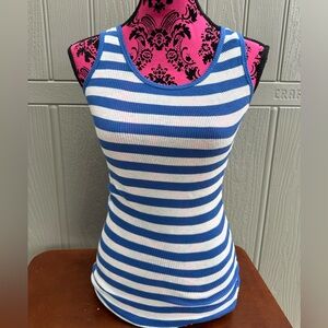 NWT Bundle of 2 Tank Tops Size Small Rue 21